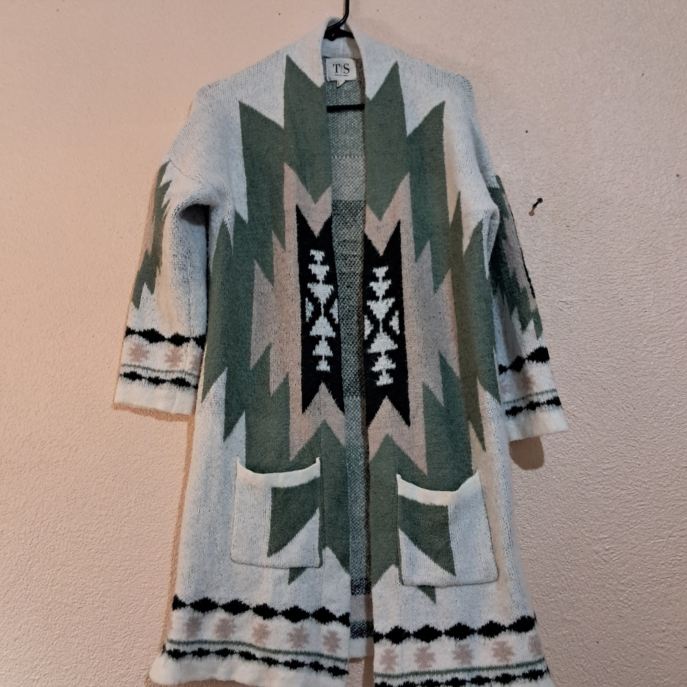 Twine/ StringWomen's Geometric Pattern Cardigan Sweater - Green and Cram Size S